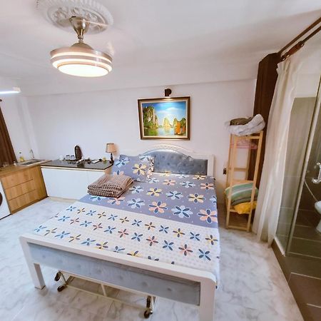 Homestay Hostel Apartment Minh Loc Hô Chi Minh-Ville Extérieur photo